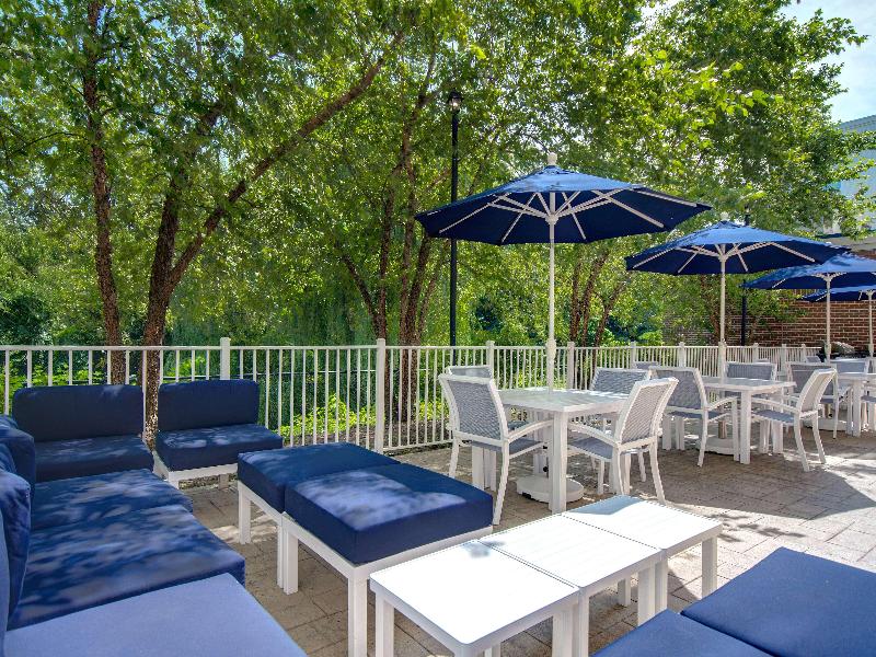 Hampton Inn & Suites Yonkers - Genel