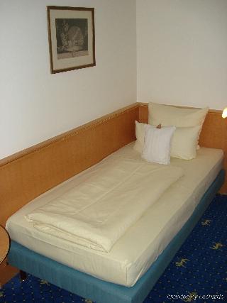 Drei Löwen München otel fotoğrafı
