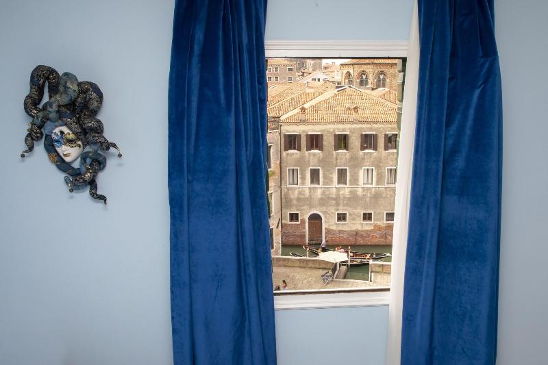Palazzo Paruta - Oda
