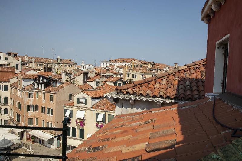 Palazzo Paruta - Oda