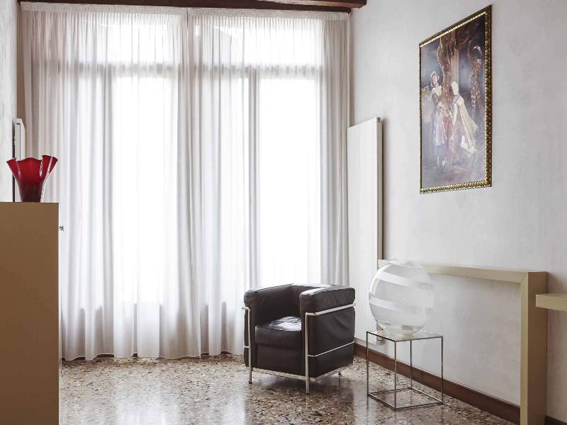Palazzo Paruta - Oda
