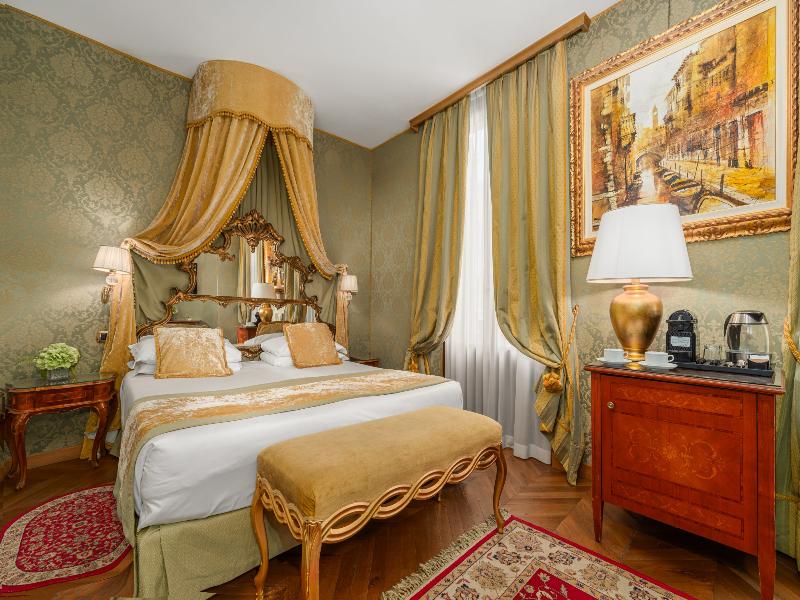 Palazzo Paruta - Oda