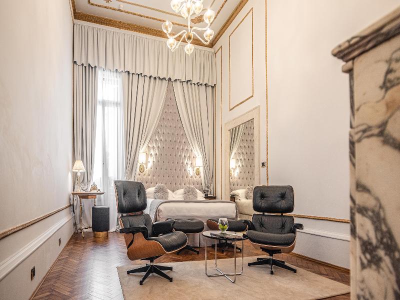 Palazzo Paruta - Oda