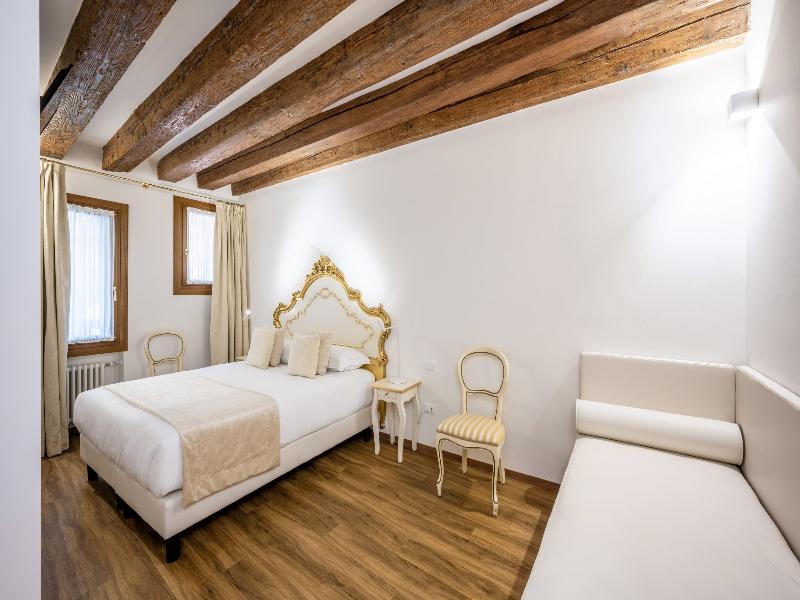 Palazzo Paruta - Oda