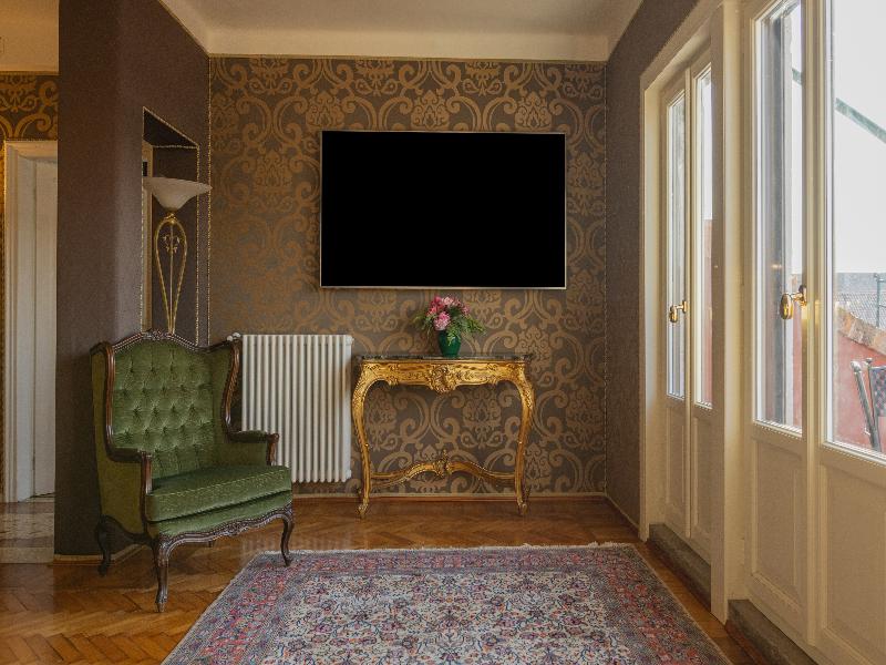 Palazzo Paruta - Oda