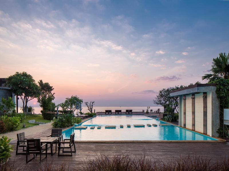 I Tara Resort & Spa Cha Am - Havuz