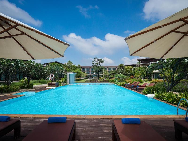 I Tara Resort & Spa Cha Am - Havuz