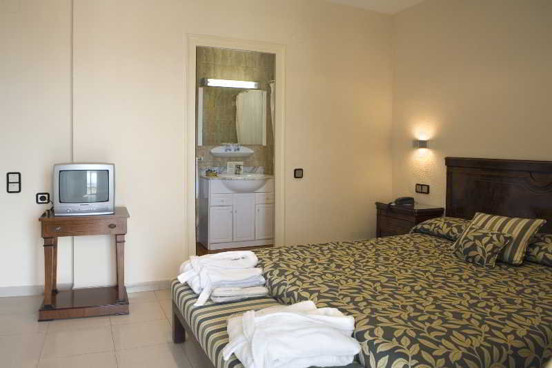 Rovira Hotel - Genel
