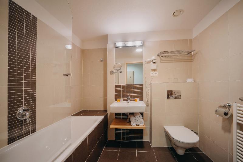 Iris Hotel Eden - Oda
