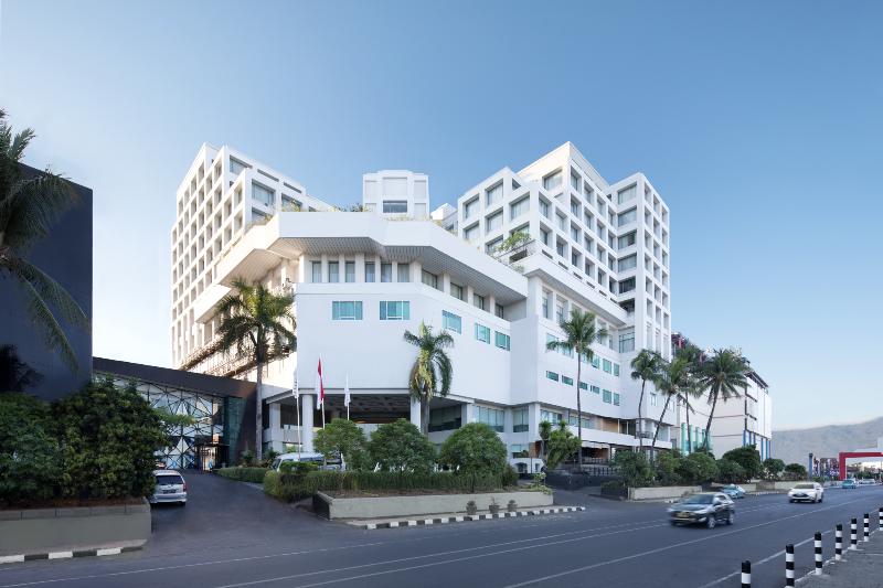 Aryaduta Manado - Genel
