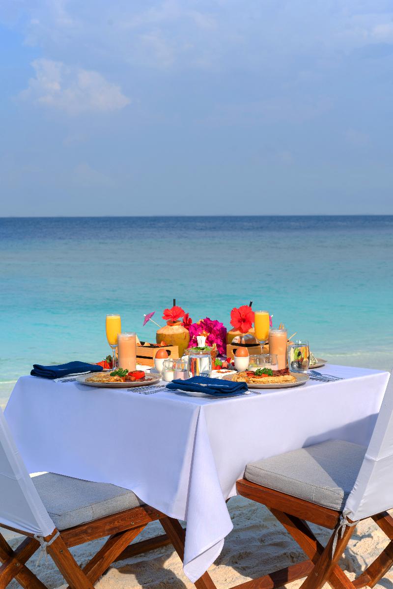 NH Collection Maldives Reethi Resort - Genel