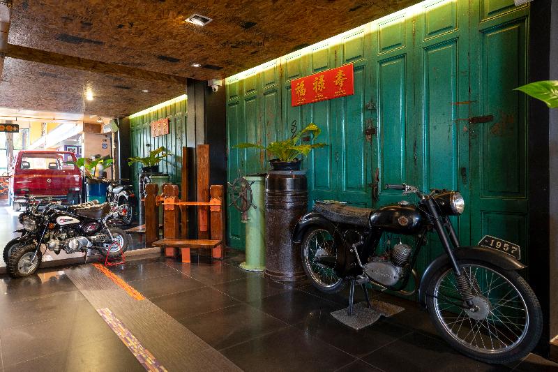 MeStyle Place Hotel - Lobi