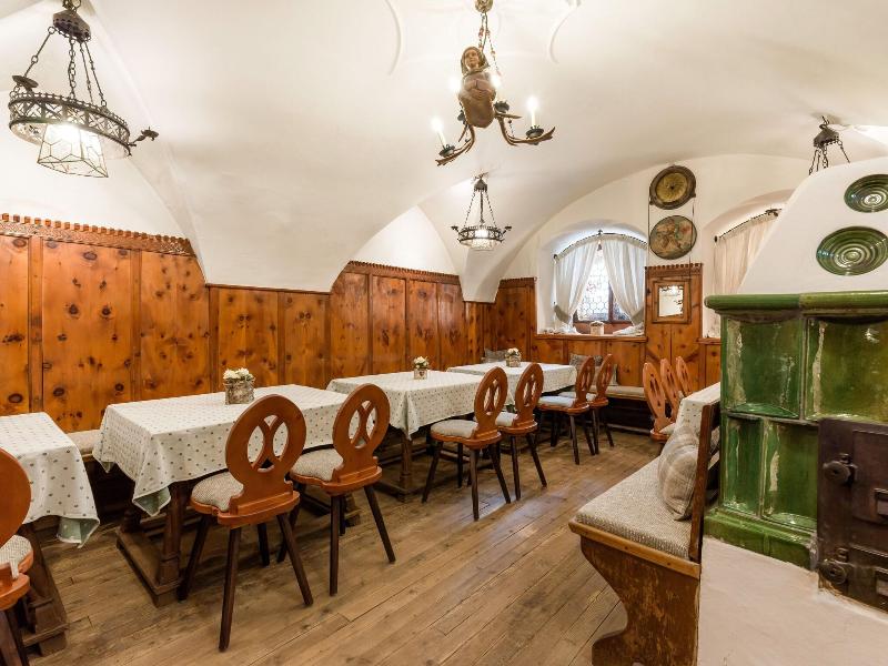 Gasthof Unterm Rain - Restoran