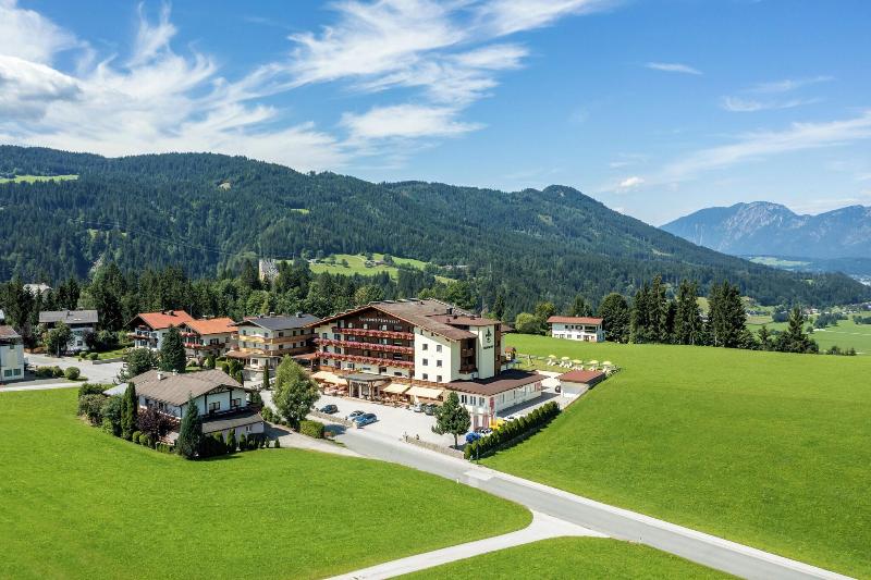 Sporthotel Tirolerhof - Genel