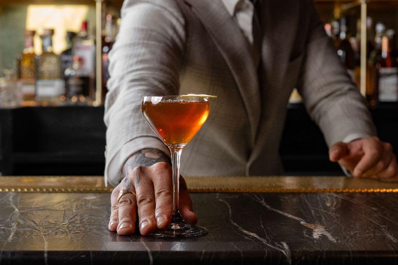 Martinique New York on Broadway, Curio By Hilton - Bar