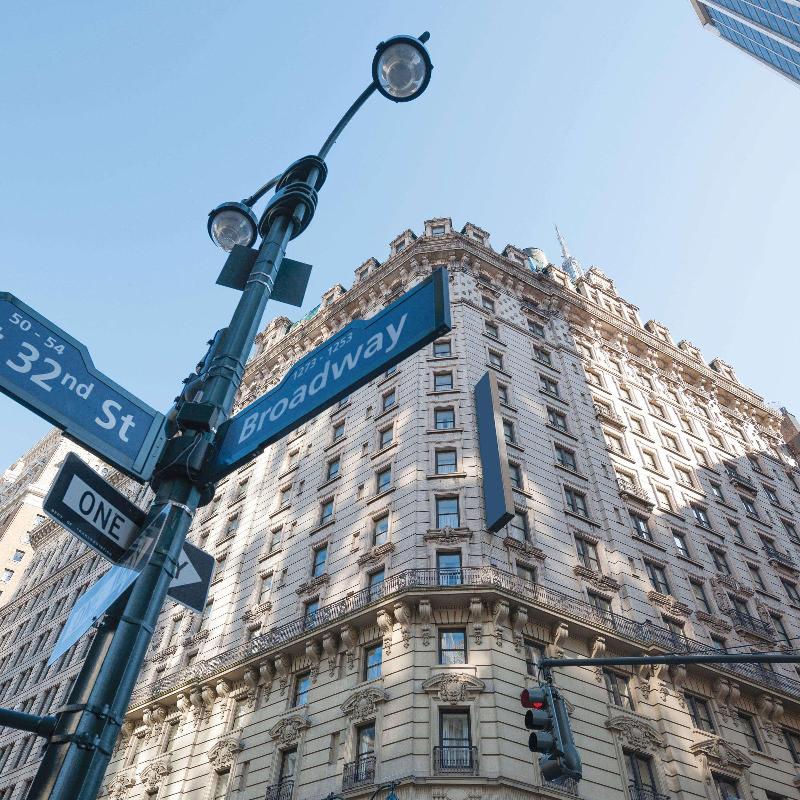 Martinique New York on Broadway, Curio By Hilton - Genel