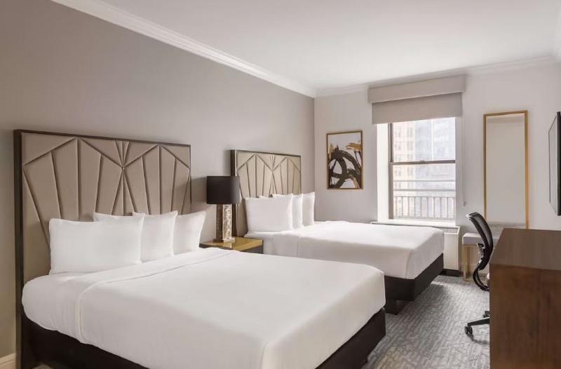 Martinique New York on Broadway, Curio By Hilton - Oda