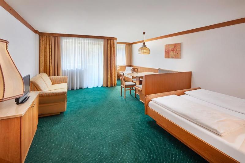 Lifthotel - Genel