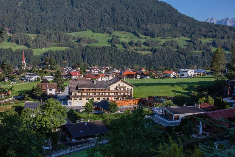Wiesenhof - Genel