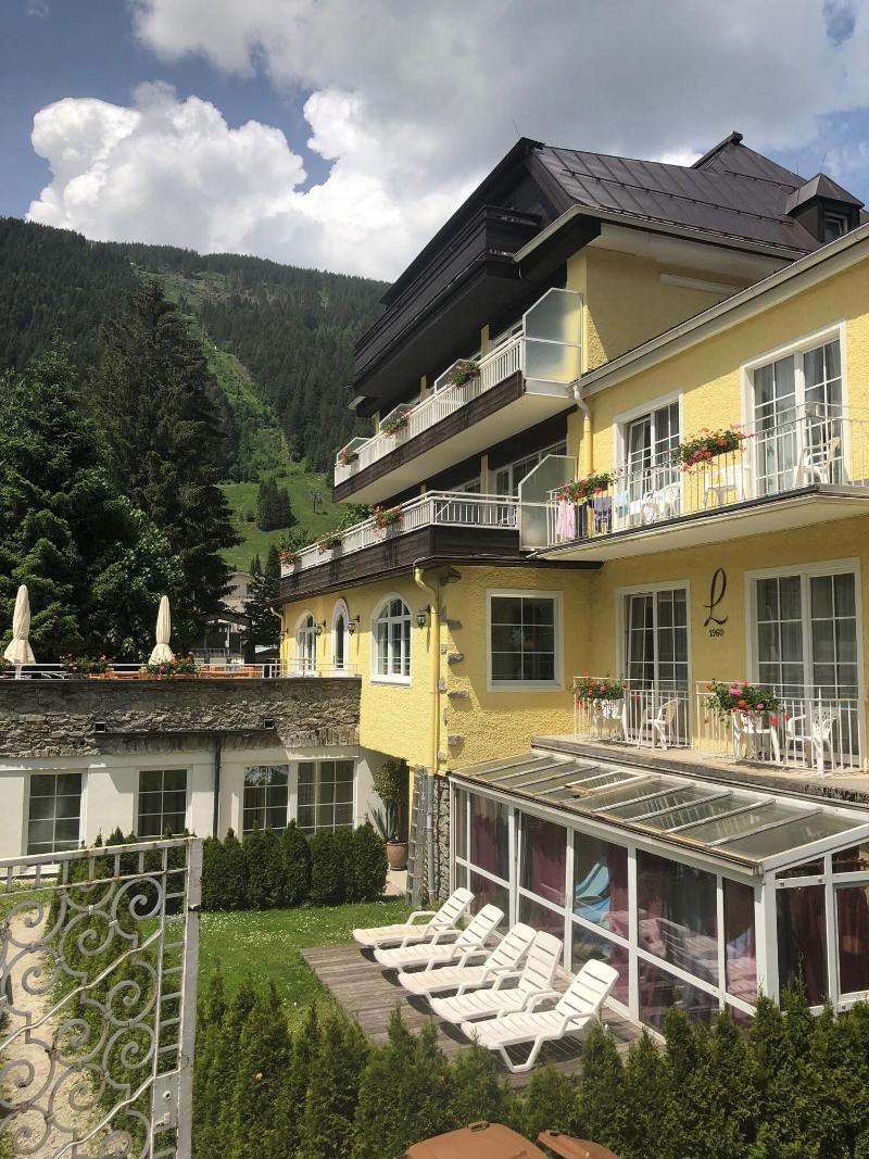 Der Lindenhof - Genel