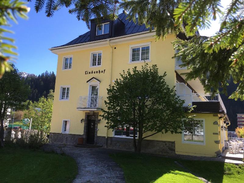 Der Lindenhof - Genel