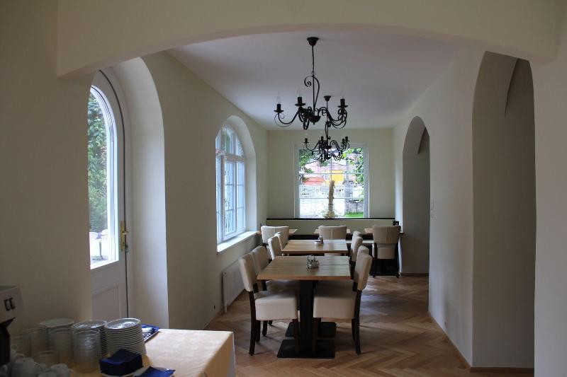 Der Lindenhof - Restoran
