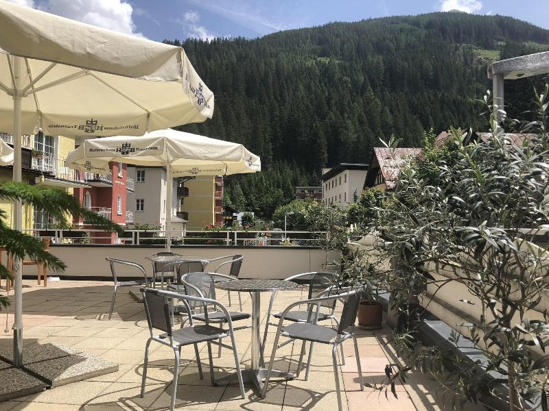 Der Lindenhof - Teras