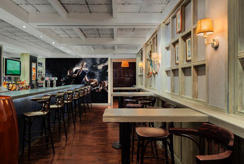 Hyatt Regency Galleria Residence Dubai - Bar