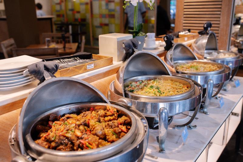 Kuta Beach Hotel - Restoran