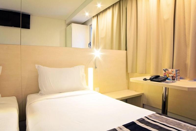 Park Hotel Porto Aeroporto - Oda