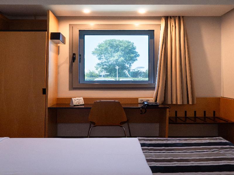 Park Hotel Porto Aeroporto - Oda