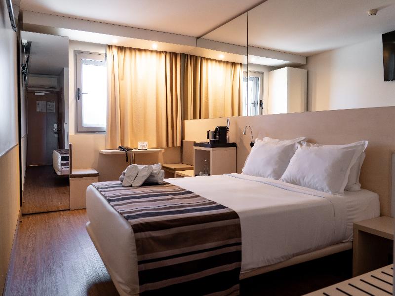 Park Hotel Porto Aeroporto - Oda