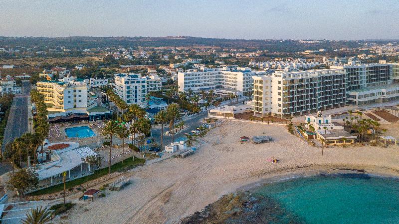 Anonymous Beach Hotel - Genel