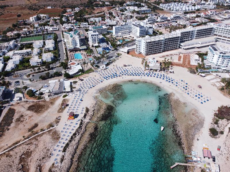 Anonymous Beach Hotel - Genel