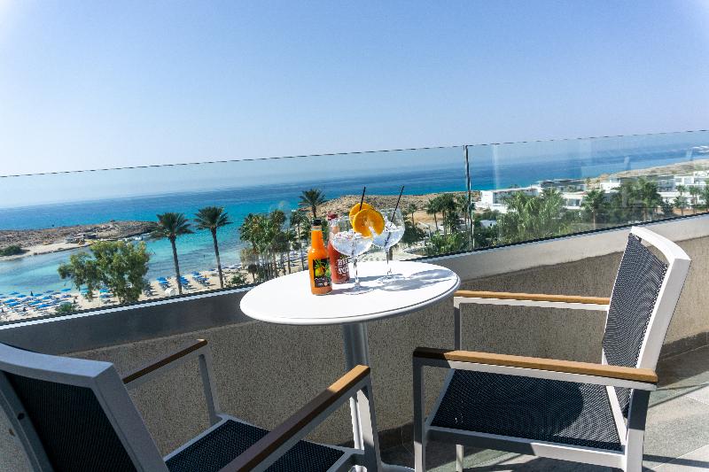 Anonymous Beach Hotel - Oda