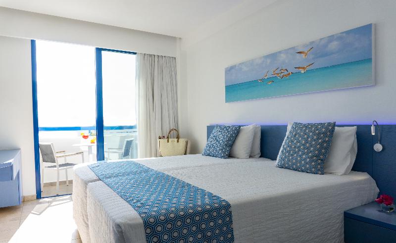 Anonymous Beach Hotel - Oda