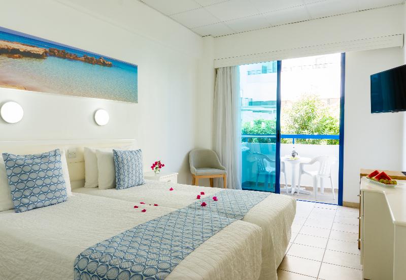Anonymous Beach Hotel - Oda