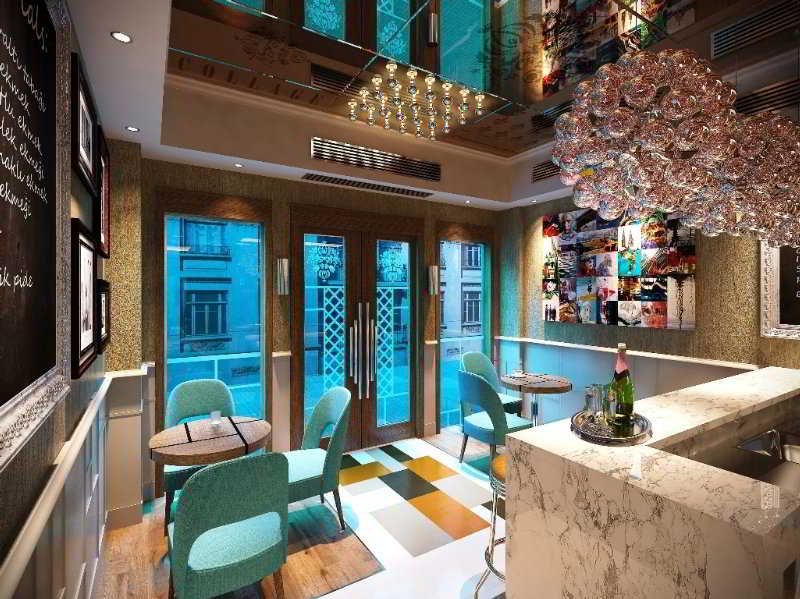 Collage Taksim Hotel fotoÄŸrafÄ±