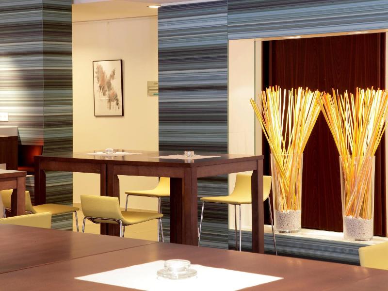 Ibis Styles Linz - Bar