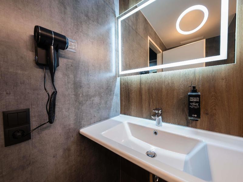 Ibis Styles Linz - Oda