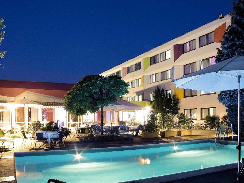 Ibis Styles Linz - Havuz