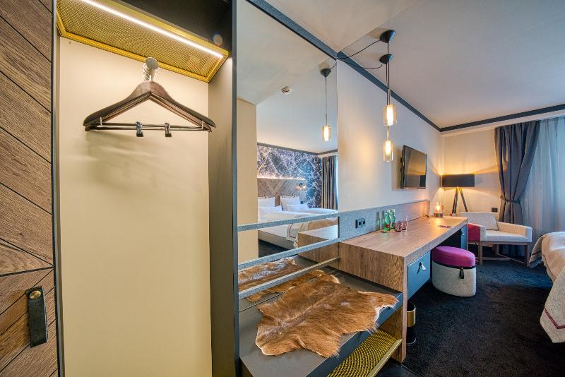 PLAZA INN Salzburg Messe - Oda