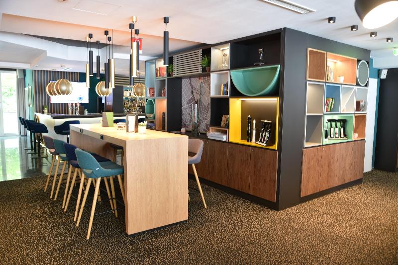 Holiday Inn Salzburg City, an IHG Hotel - Bar