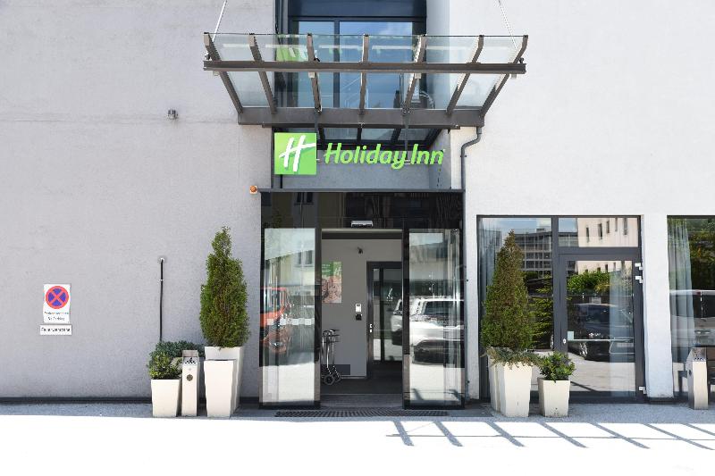 Holiday Inn Salzburg City, an IHG Hotel - Genel