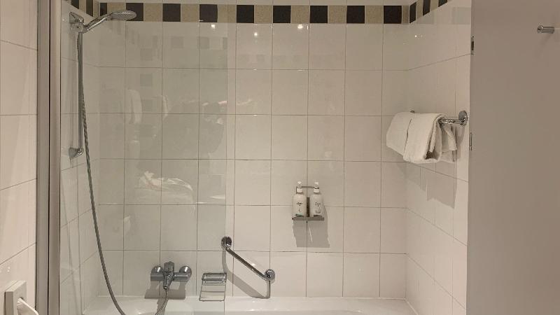 Holiday Inn Salzburg City, an IHG Hotel - Oda