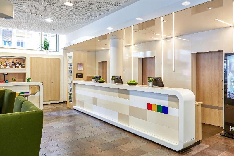 Park Inn by Radisson Stuttgart - Lobi