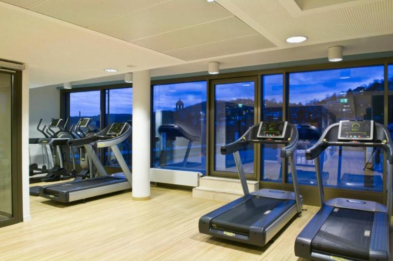 Park Inn by Radisson Stuttgart - Genel