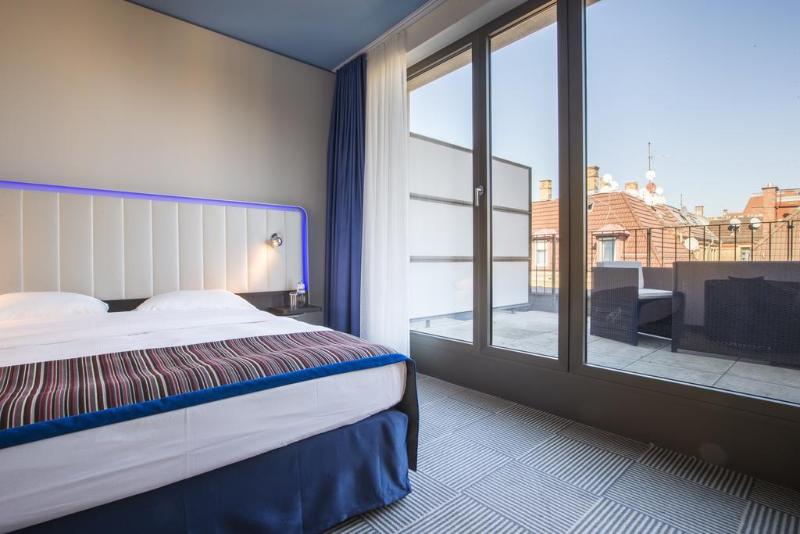 Park Inn by Radisson Stuttgart - Genel