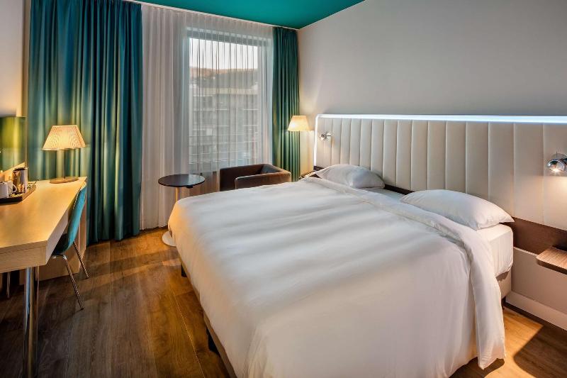 Park Inn by Radisson Stuttgart - Oda