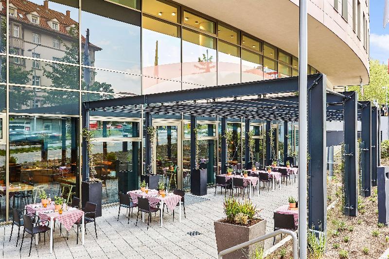 Park Inn by Radisson Stuttgart - Restoran